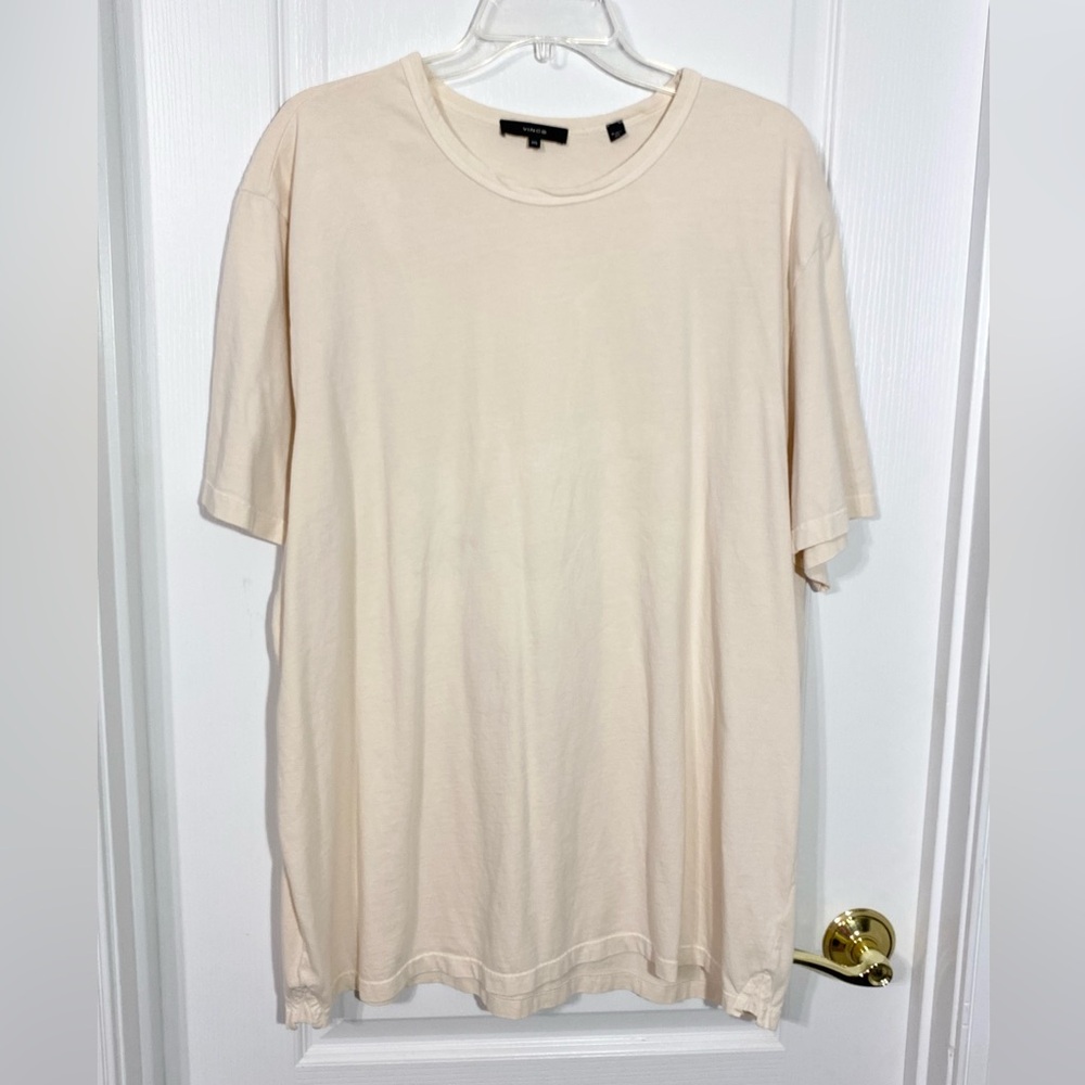 Vince Men's Cream Short Sleeve Crewneck Tee
